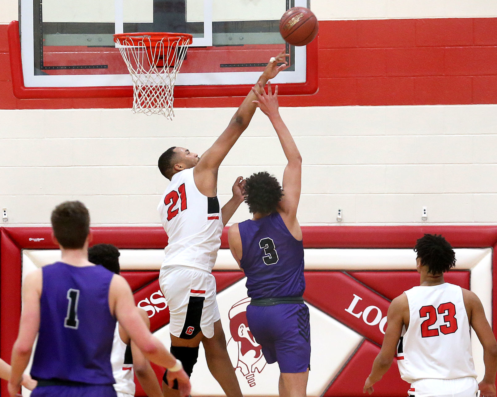 March 12: Onalaska vs La Crosse Central